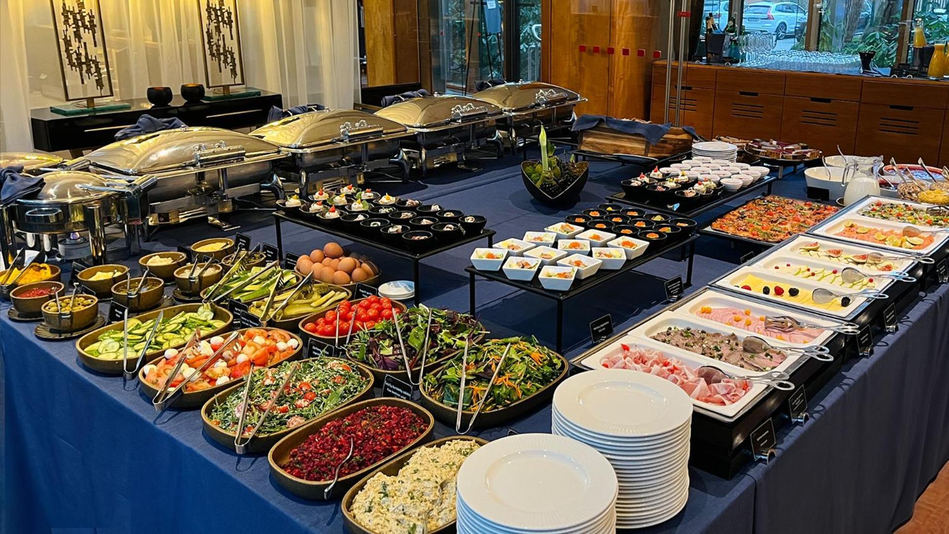 Palanga Life Balance Spa Hotel Extérieur photo A buffet at a hotel
