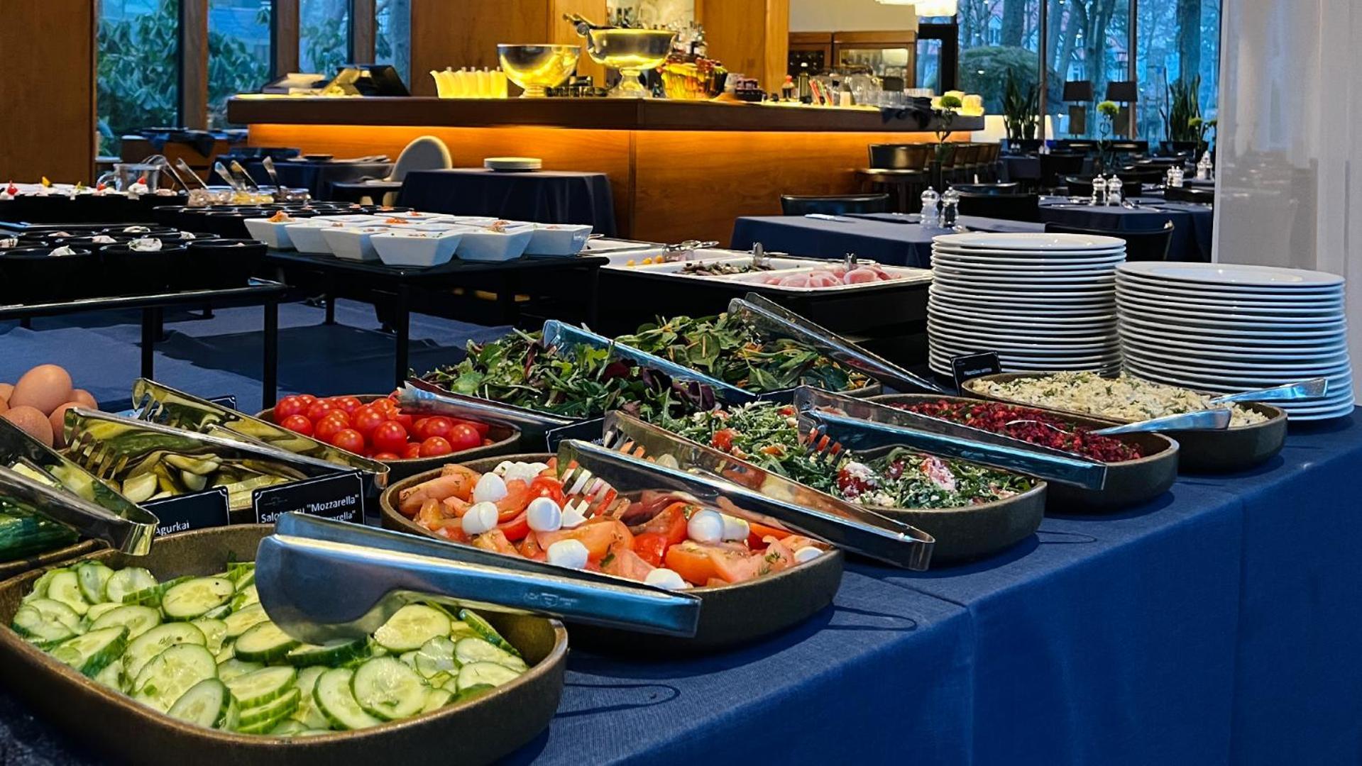 Palanga Life Balance Spa Hotel Extérieur photo A salad bar