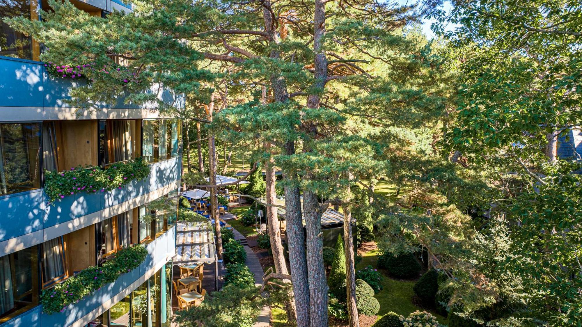 Palanga Life Balance Spa Hotel Extérieur photo The hotel's main building