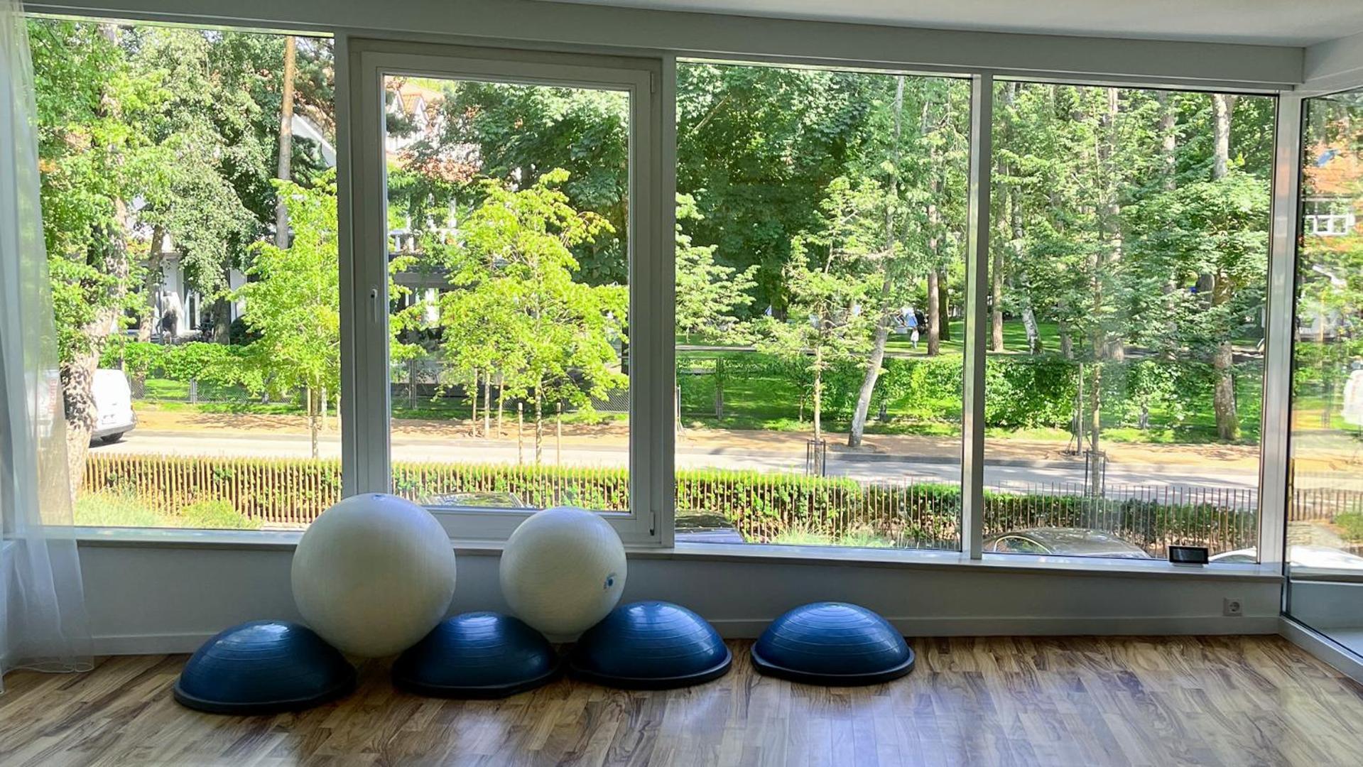 Palanga Life Balance Spa Hotel Extérieur photo The gym at the Royal Ballet School